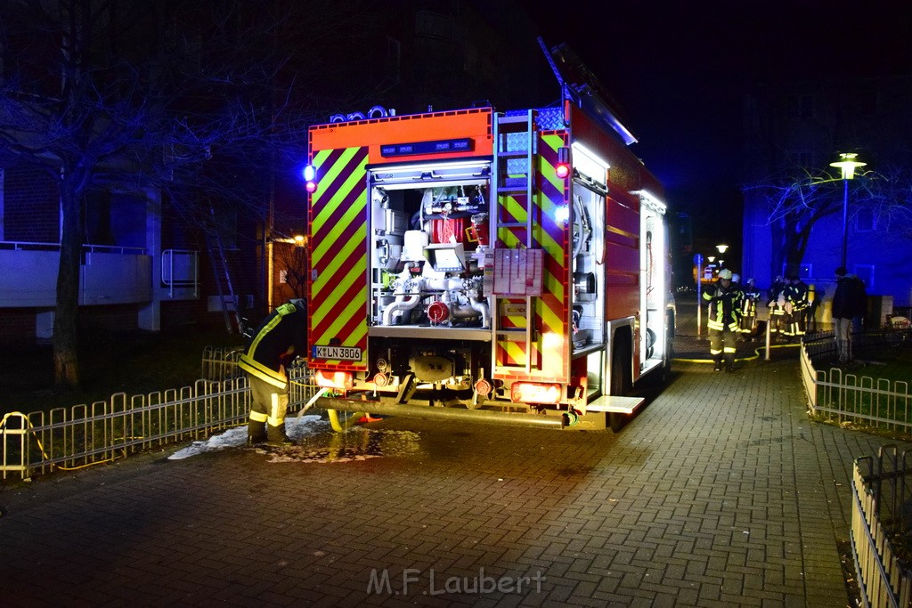 Feuer Koeln Kalk Kalk Muelheimerstr P10.JPG - Miklos Laubert